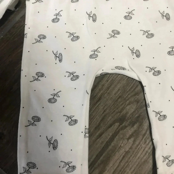 Rae Dunn WATCH ME GROW sunflower outfit 6-9M - Picture 4 of 4